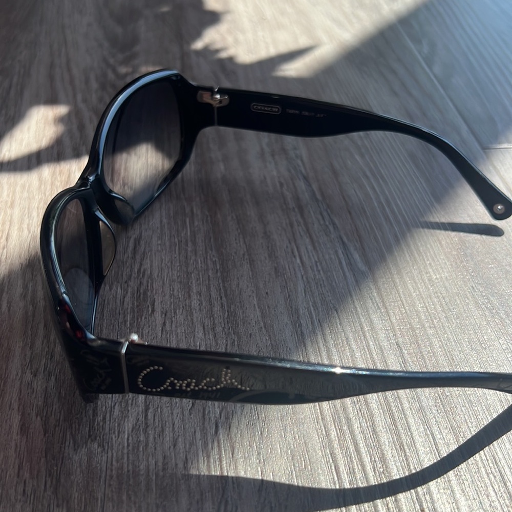 Coach Sunglasses - Picture 3 of 6